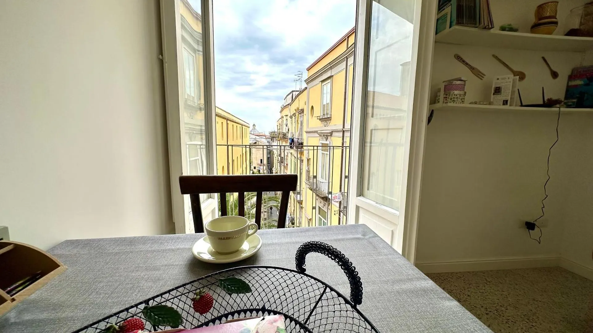 La Tradizione Apartment Naples Italy