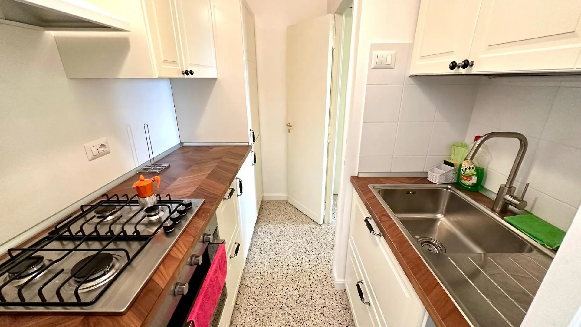 La Tradizione Apartment Naples 0*,