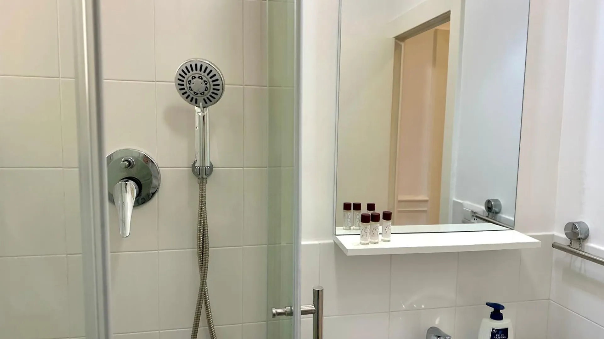 La Tradizione Apartment Naples 0*,